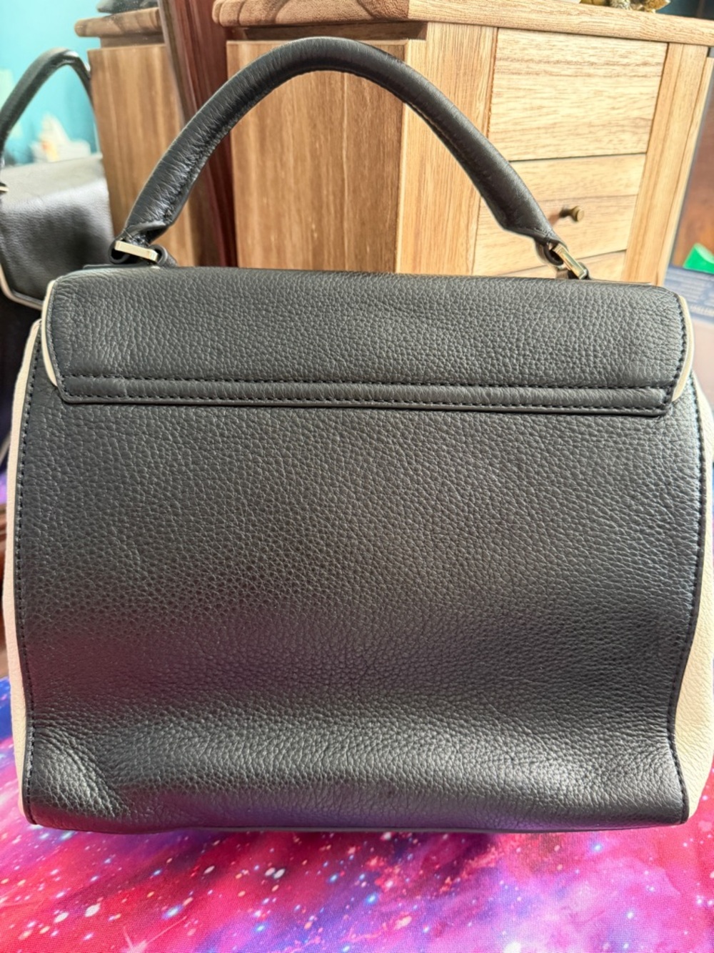 Kate Spade Laurel Wellesley Black with White Satchel - Picture 3 of 9